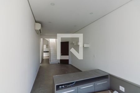 Sala 1 de apartamento para alugar com 2 quartos, 155m² em Perdizes, São Paulo