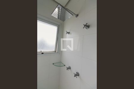 Apartamento para alugar com 155m², 2 quartos e 2 vagasBanheiro da Suíte 2 Chuveiro