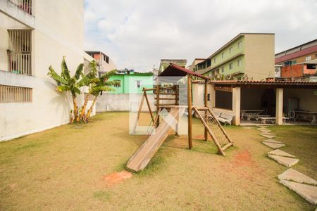 Apartamento para alugar com 47m², 2 quartos e 1 vaga Apartamento para alugar com 47m², 2 quartos e 1 vagaÁrea Comum - Playground