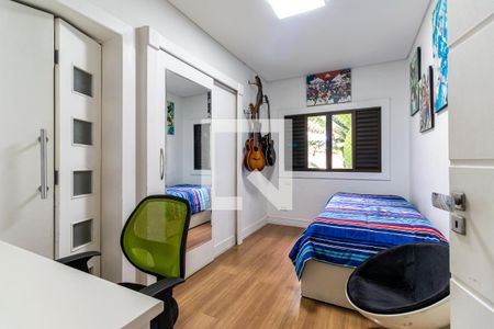 Casa à venda com 350m², 5 quartos e 3 vagasSuíte 2