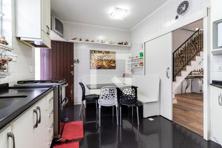 Casa à venda com 350m², 5 quartos e 3 vagasCozinha