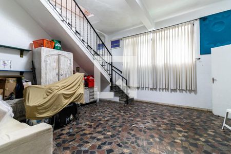 Casa à venda com 350m², 5 quartos e 3 vagasGaragem