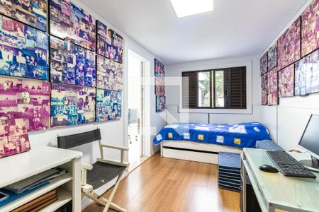 Casa à venda com 350m², 5 quartos e 3 vagasSuíte 1