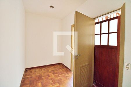 Apartamento para alugar com 258m², 3 quartos e 1 vagaQuarto de Serviço