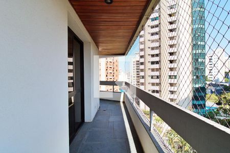 Apartamento para alugar com 258m², 3 quartos e 1 vagaVaranda da Sala