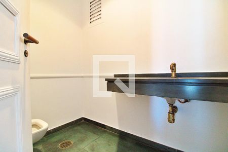 Apartamento para alugar com 258m², 3 quartos e 1 vagaLavabo