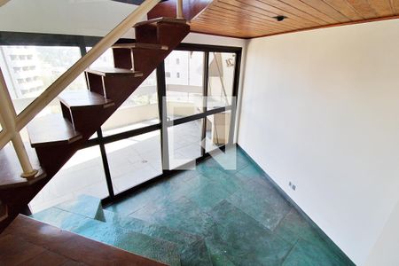 Sala de apartamento para alugar com 3 quartos, 258m² em Real Parque, São Paulo