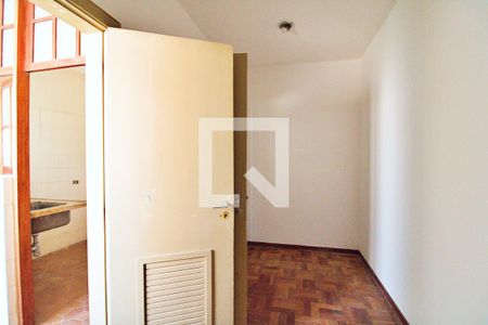Apartamento para alugar com 258m², 3 quartos e 1 vagaQuarto de Serviço