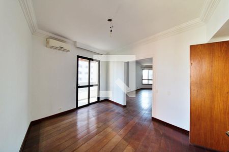 Sala de apartamento para alugar com 3 quartos, 258m² em Real Parque, São Paulo
