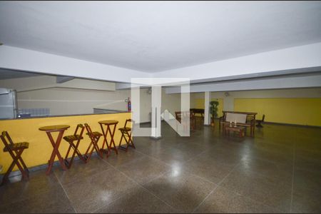 Apartamento à venda com 100m², 2 quartos e 1 vaga Apartamento à venda com 100m², 2 quartos e 1 vagaÁrea comum - Salão de festas