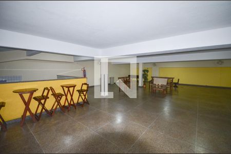 Apartamento à venda com 100m², 2 quartos e 1 vaga Apartamento à venda com 100m², 2 quartos e 1 vagaÁrea comum - Salão de festas