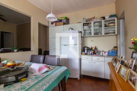 Casa à venda com 120m², 5 quartos e 5 vagas