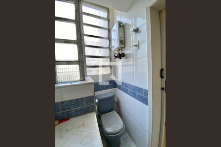 Apartamento à venda com 140m², 2 quartos e 1 vagaBanheiro 2