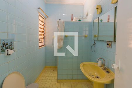 Casa à venda com 600m², 3 quartos e 5 vagasBanheiro