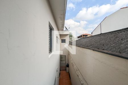 Casa à venda com 200m², 4 quartos e 3 vagas Casa à venda com 200m², 4 quartos e 3 vagasVista