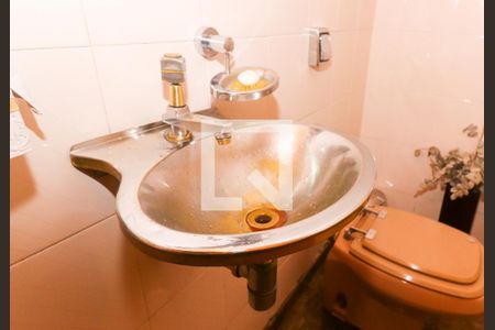 Lavabo de casa à venda com 3 quartos, 260m² em Planalto Paulista, São Paulo