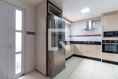 Cozinha de casa para alugar com 3 quartos, 290m² em Conjunto Residencial Jose Boni, São Paulo