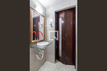 Lavabo de casa para alugar com 3 quartos, 290m² em Conjunto Residencial Jose Boni, São Paulo