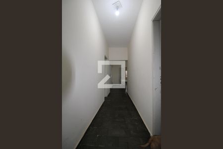 Corredor de casa à venda com 3 quartos, 174m² em Vila Industrial, Campinas