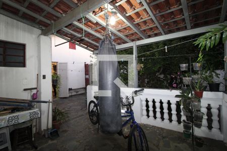 Casa à venda com 174m², 3 quartos e 2 vagasQuintal - Varanda