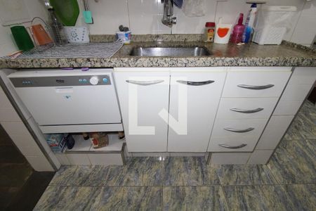 Casa à venda com 174m², 3 quartos e 2 vagasCozinha