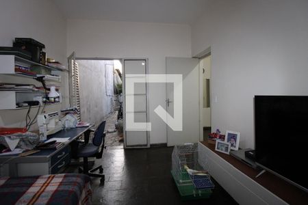 Casa à venda com 174m², 3 quartos e 2 vagasQuarto 1