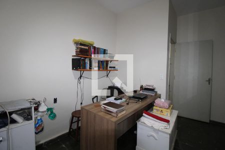 Casa à venda com 174m², 3 quartos e 2 vagasQuarto 2