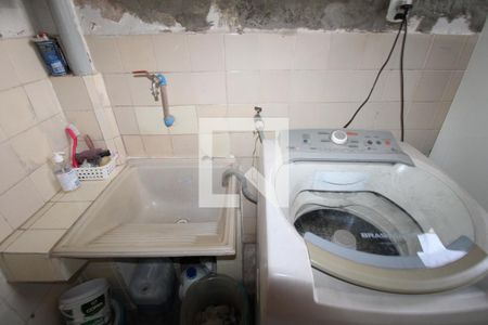 Casa à venda com 174m², 3 quartos e 2 vagasÁrea de Serviço