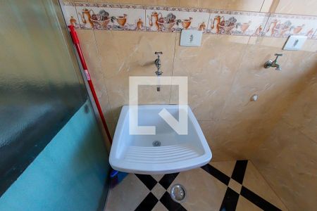 Apartamento à venda com 65m², 2 quartos e 1 vagaÁrea de Serviço