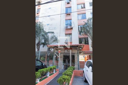 Apartamento à venda com 55m², 2 quartos e 1 vaga Apartamento à venda com 55m², 2 quartos e 1 vagaFachada