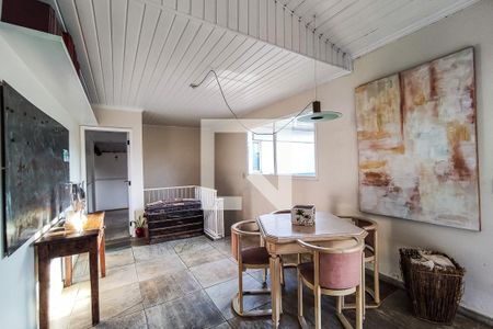 Apartamento à venda com 274m², 4 quartos e 4 vagasAtelier / Sala da Lareira