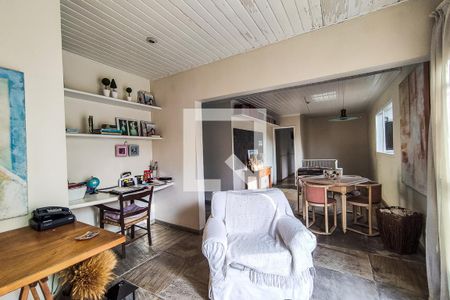 Apartamento à venda com 274m², 4 quartos e 4 vagasAtelier / Sala da Lareira