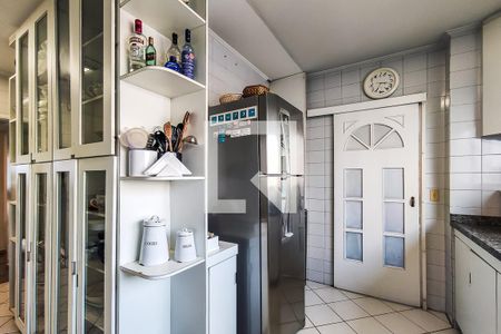 Apartamento à venda com 274m², 4 quartos e 4 vagasCozinha