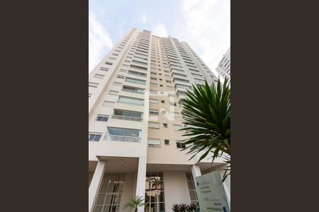 Apartamento à venda com 81m², 3 quartos e 2 vagas Apartamento à venda com 81m², 3 quartos e 2 vagasFachada