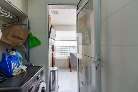 Apartamento à venda com 81m², 3 quartos e 2 vagas Apartamento à venda com 81m², 3 quartos e 2 vagasÁrea de Serviço