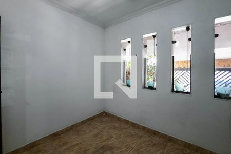 Casa à venda com 236m², 4 quartos e 2 vagas Casa à venda com 236m², 4 quartos e 2 vagasQuarto 1