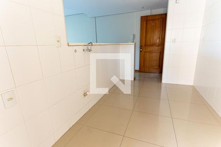 Apartamento para alugar com 77m², 2 quartos e 2 vagasCozinha