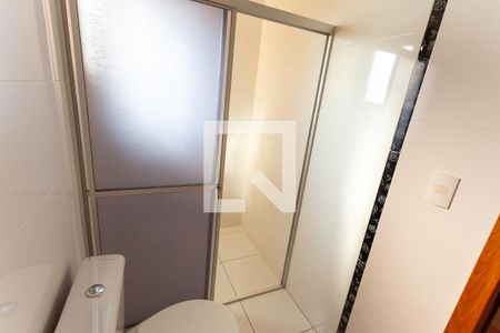 Apartamento para alugar com 77m², 2 quartos e 2 vagasBanheiro