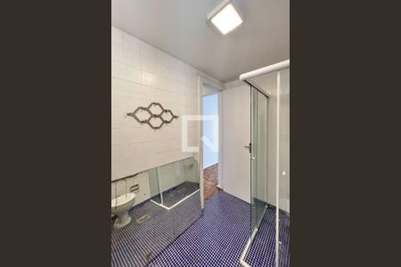 Apartamento à venda com 105m², 2 quartos e 1 vaga Apartamento à venda com 105m², 2 quartos e 1 vagaBanheiro da Suíte