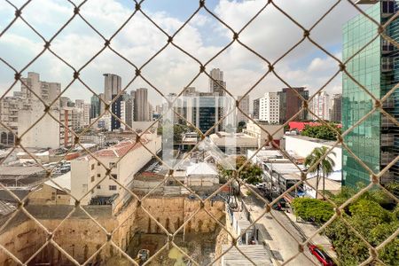 Apartamento à venda com 105m², 2 quartos e 1 vaga Apartamento à venda com 105m², 2 quartos e 1 vagaVista