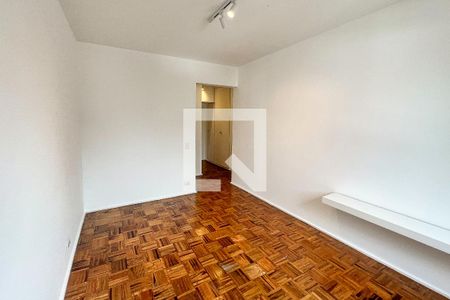 Apartamento à venda com 105m², 2 quartos e 1 vaga Apartamento à venda com 105m², 2 quartos e 1 vagaSuíte