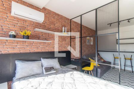 Quarto de kitnet/studio para alugar com 1 quarto, 30m² em Centro Histórico, Porto Alegre