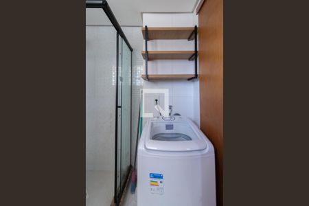 Studio para alugar com 30m², 1 quarto e sem vaga Studio para alugar com 30m², 1 quarto e sem vagaBanheiro