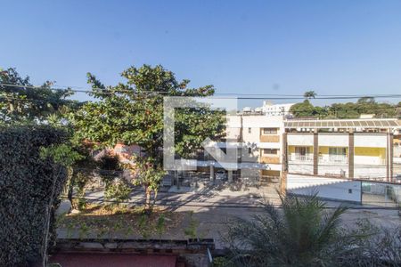 Vista 1 da Sala  de casa à venda com 4 quartos, 613m² em Jardim Guanabara, Rio de Janeiro