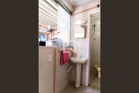 Apartamento para alugar com 110m², 3 quartos e 2 vagas Apartamento para alugar com 110m², 3 quartos e 2 vagasBanheiro Social 2