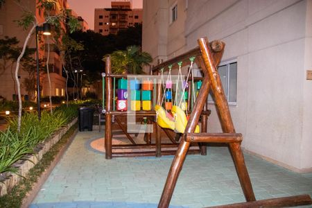 Apartamento para alugar com 70m², 2 quartos e 1 vagaÁrea Comum - Playground