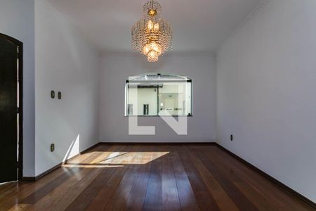 Sala 1 de casa para alugar com 5 quartos, 600m² em Vila Oliveira, Mogi das Cruzes