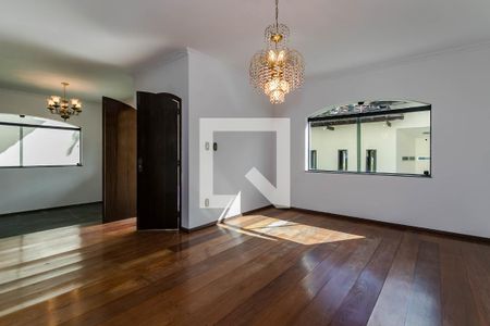 Sala 1Sala 1 de casa para alugar com 5 quartos, 600m² em Vila Oliveira, Mogi das Cruzes