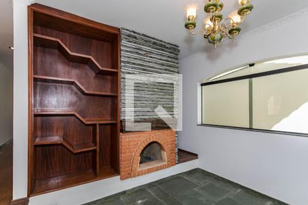 Sala 2 de casa para alugar com 5 quartos, 600m² em Vila Oliveira, Mogi das Cruzes