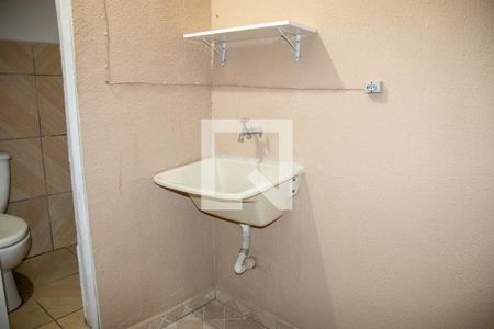 Área de Serviço de casa para alugar com 2 quartos, 250m² em Carandiru, São Paulo